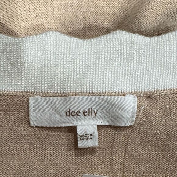 NEW Dee Elly Scalloped Hem Tan Cropped Sweater Women’s Large - Picture 2 of 3